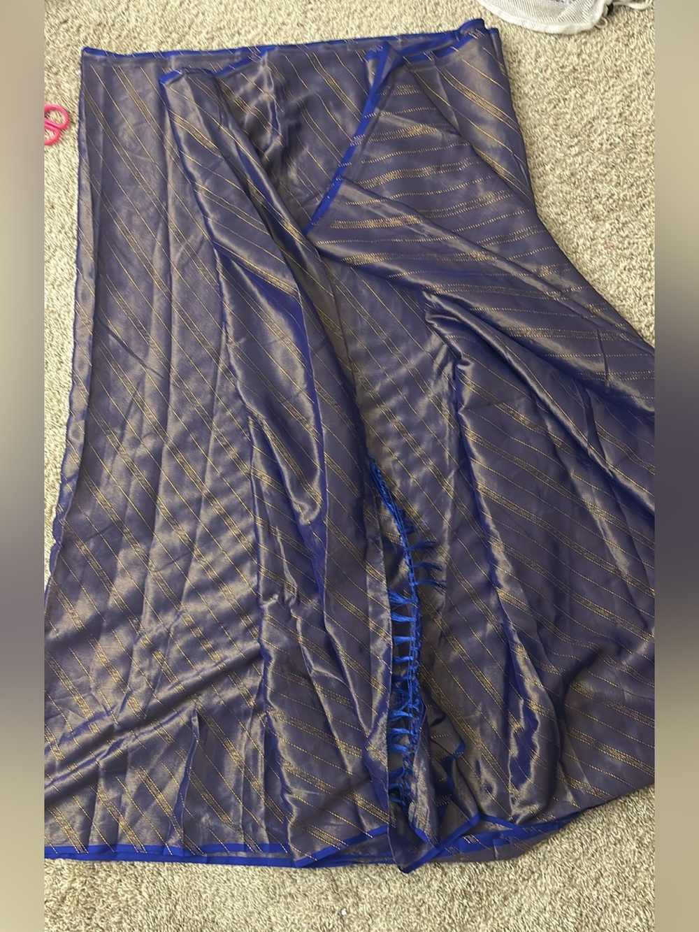 Saree - Picture 3 of 5